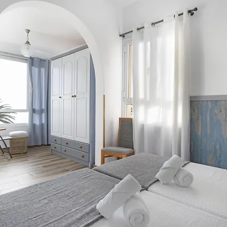 Golondrinas Tatil Evi Jedey